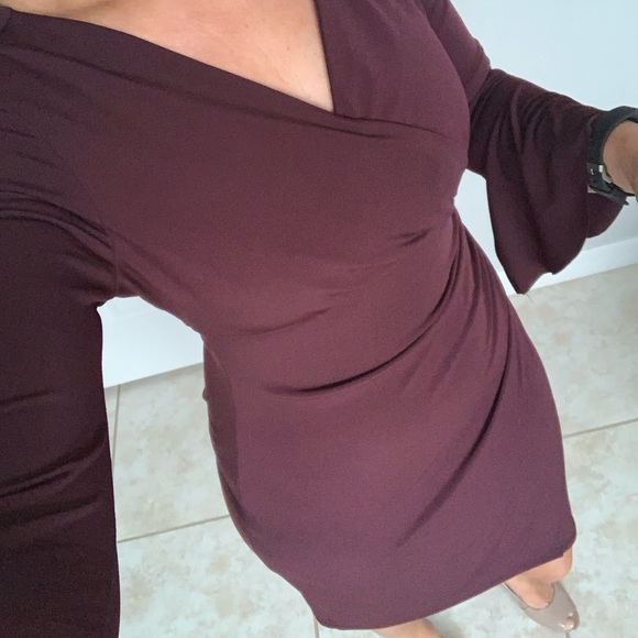 New York & Company Dress with Side Ruching - Picture 4 of 10